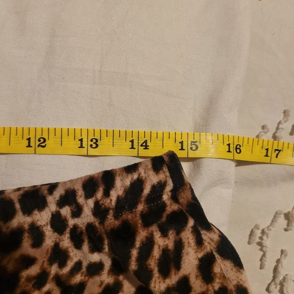 Donna Karan pajama set velour leopard print Size Large - Picture 13 of 13